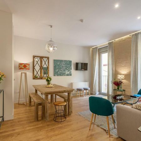 Apartamentos Rg Suites Jardines De Murillo Севиля Екстериор снимка