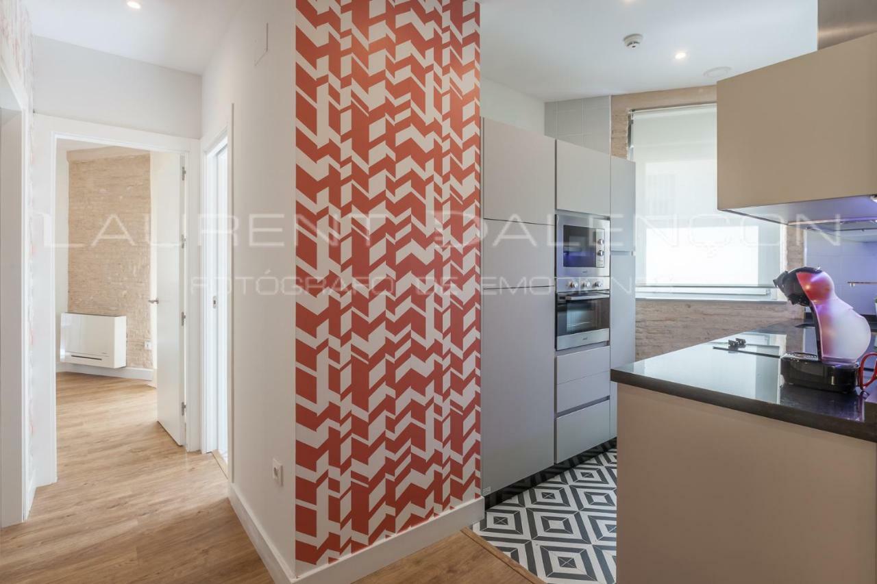 Apartamentos Rg Suites Jardines De Murillo Севиля Екстериор снимка