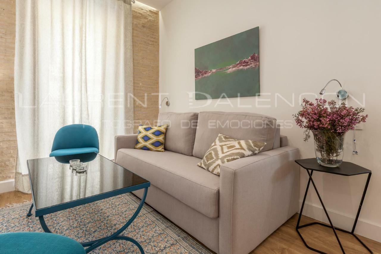 Apartamentos Rg Suites Jardines De Murillo Севиля Екстериор снимка